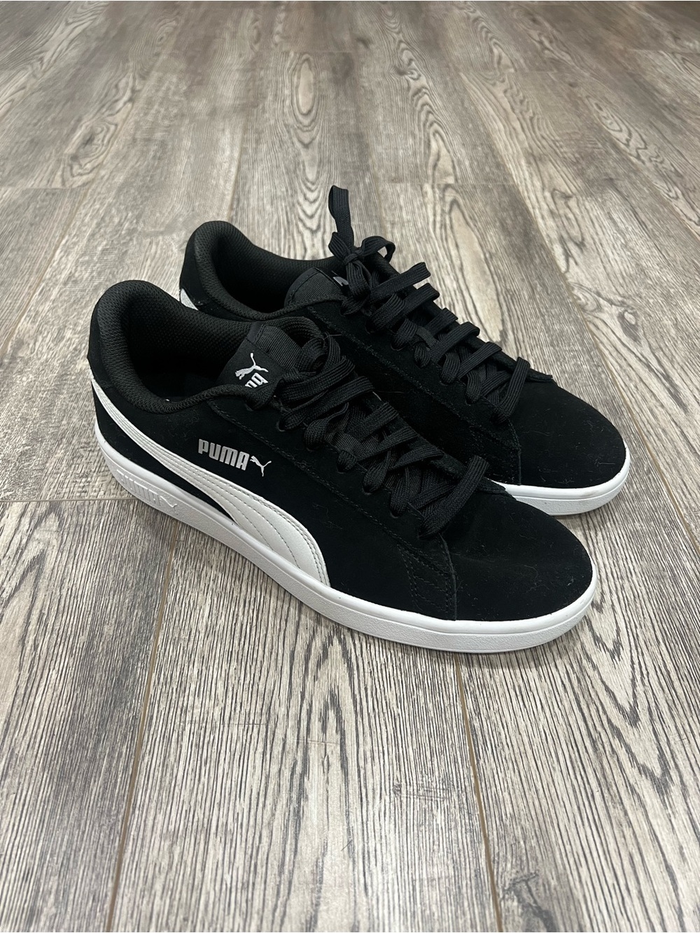 Puma Smash Black – Men’s Size 9.5